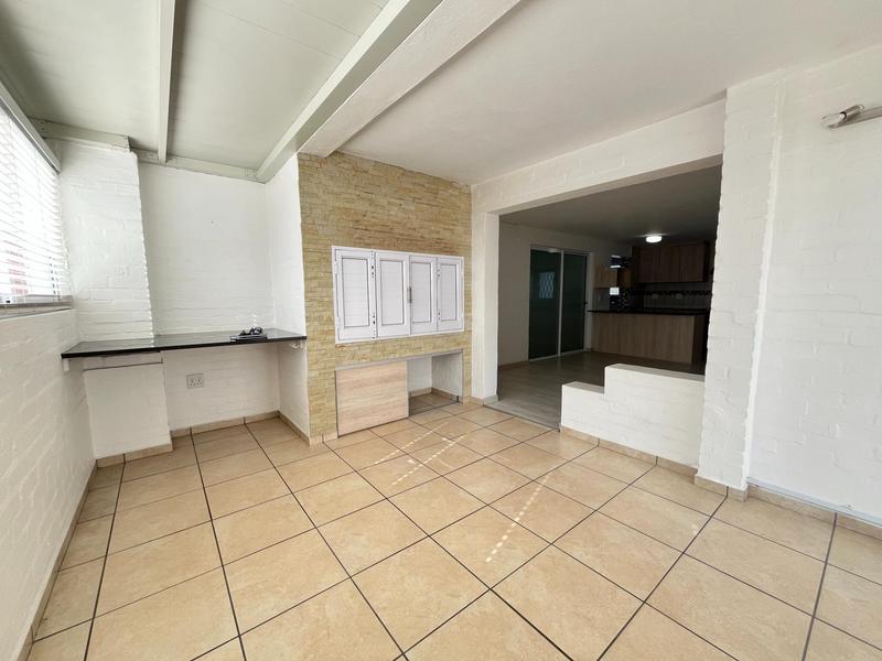 2 Bedroom Property for Sale in Dwarskersbos Western Cape